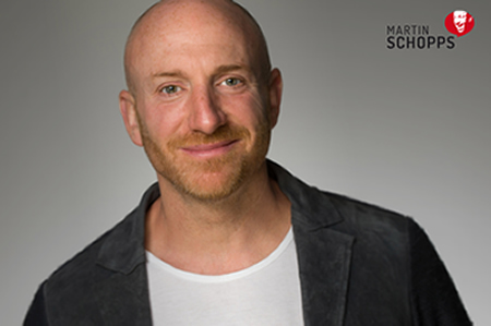 Martin Schopps "Programm folgt" in der Laacher See Halle Mendig